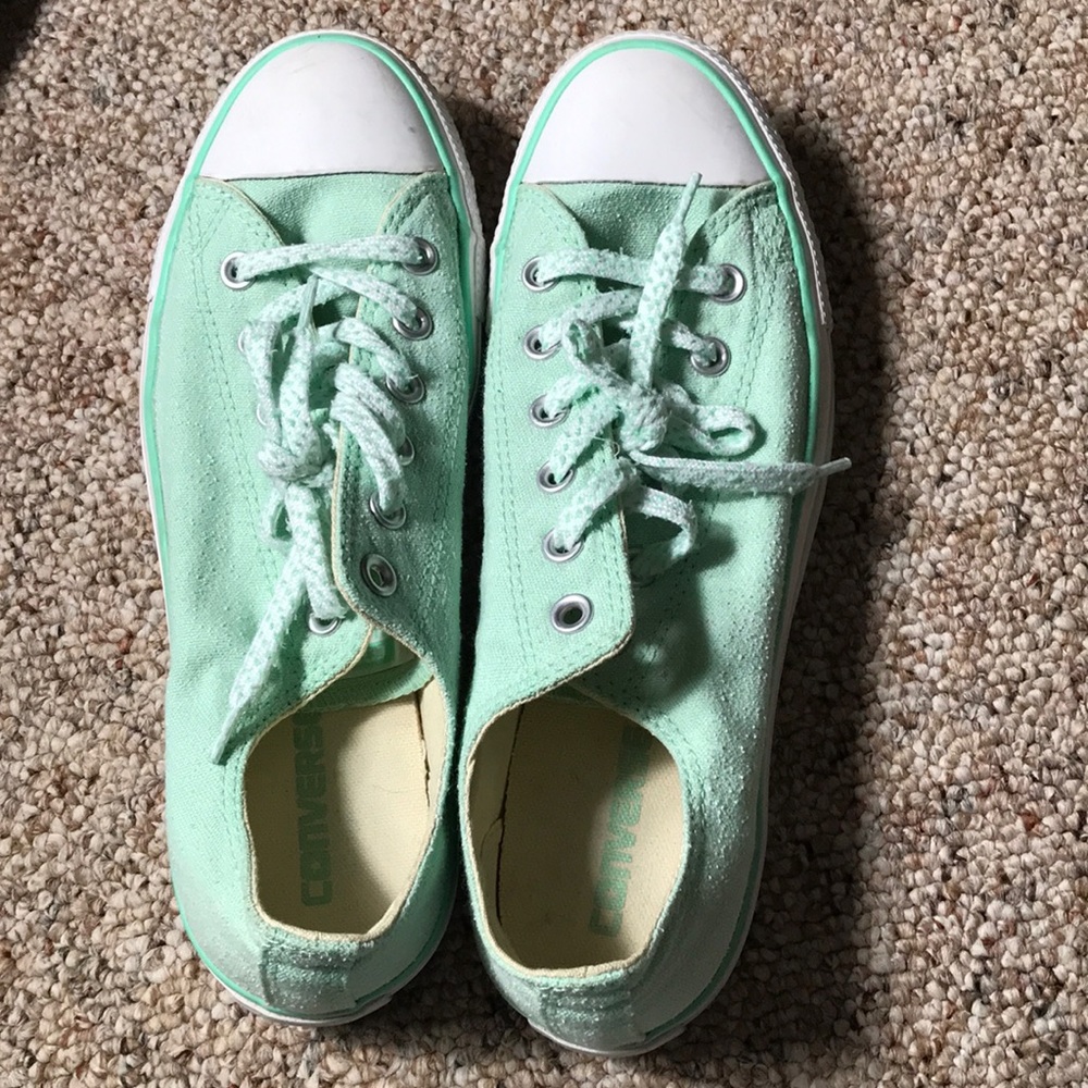 Mint green converse
